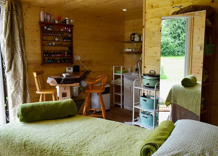 Byre Cottage - 29410