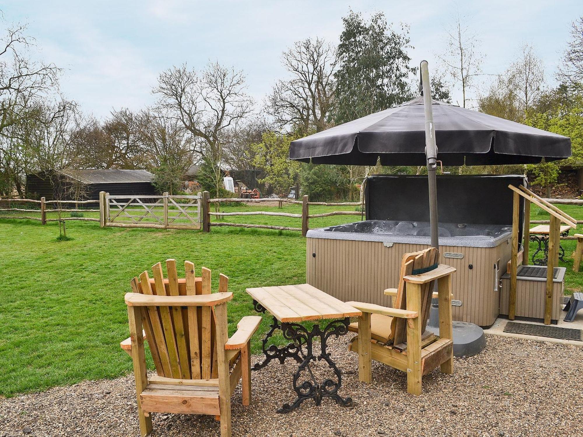 Byre Cottage - 29410 Holiday home Elmsted